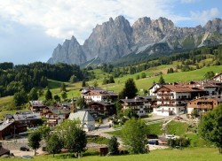 Cortina